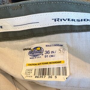 Riverside Men's Chinos in Olive Green - Classic Fit